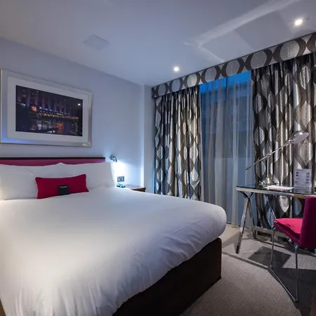 Bermondsey Square Hotel - A Bespoke Hotel Londres Extérieur photo