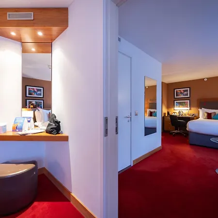 Bermondsey Square Hotel - A Bespoke Hotel Londres Extérieur photo