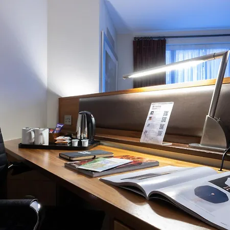 Bermondsey Square Hotel - A Bespoke Hotel Londres Extérieur photo